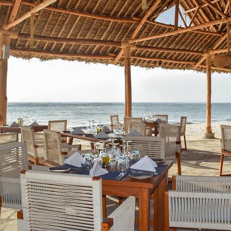 Diamonds Leisure Beach & Golf Resort Diani Beach Eksteriør bilde